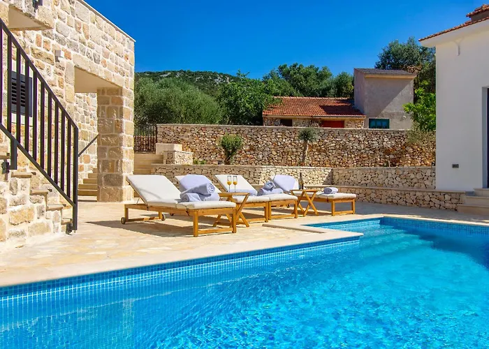 Mare Villa *