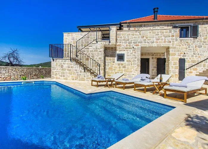 Mare Villa