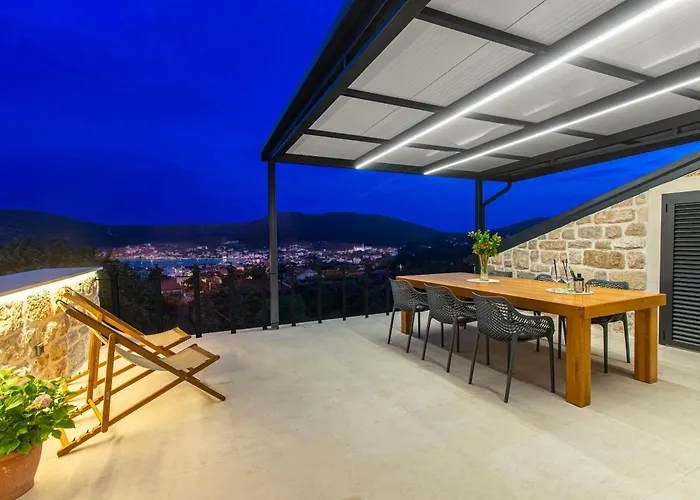 Mare Villa Vinišće